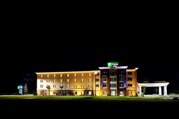 Photo 1 - Holiday Inn Express & Suites Newberry, an IHG Hotel