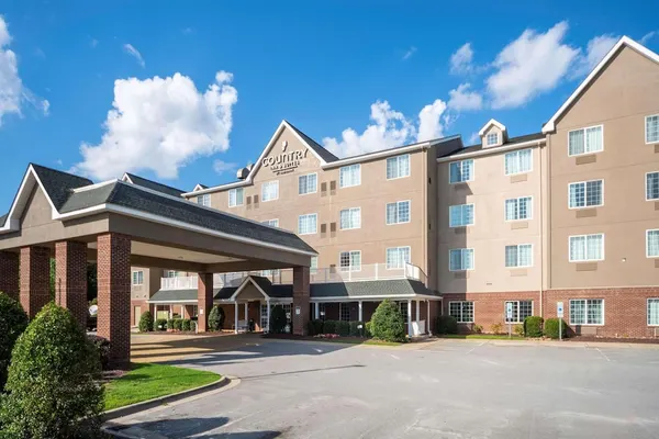 Photo 1 - Country Inn & Suites by Radisson, Rocky Mount, NC