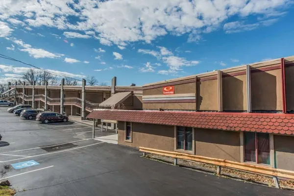 Photo 1 - Econo Lodge