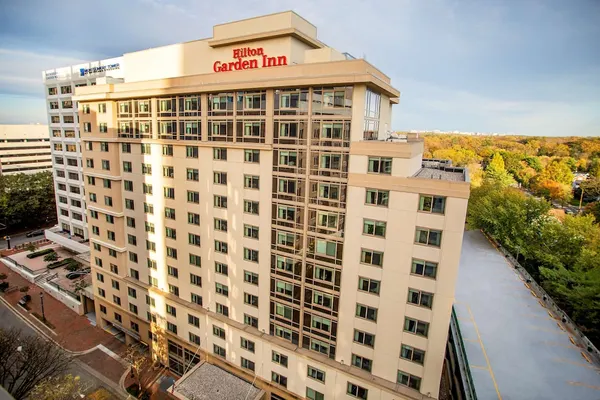 Photo 1 - Hilton Garden Inn Bethesda Downtown