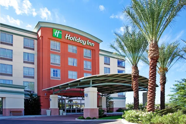 Photo 1 - Holiday Inn Hotel & Suites PHOENIX AIRPORT, an IHG Hotel