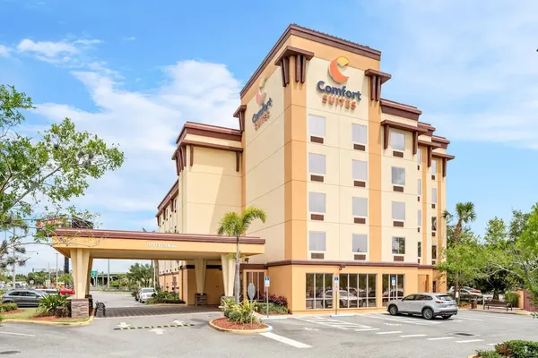 Photo 1 - Comfort Suites Orlando Airport