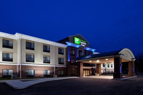 Photo 1 - HOLIDAY INN EXPRESS & SUITES ZANESVILLE NORTH