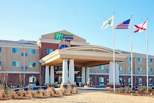 Photo 1 - Holiday Inn Express Hotel & Suites FLORENCE NORTHEAST by IHG
