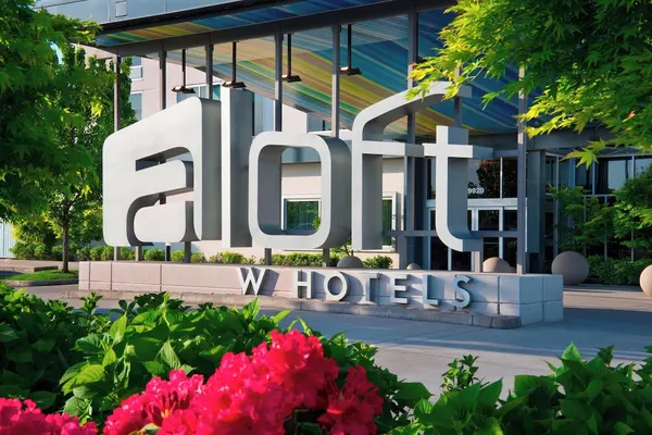 Photo 1 - Aloft Portland Airport at Cascade Station