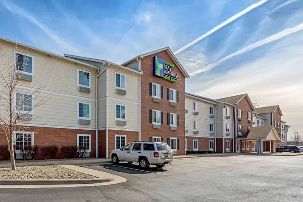 Photo 1 - Extended Stay America Select Suites - Cleveland - Mentor