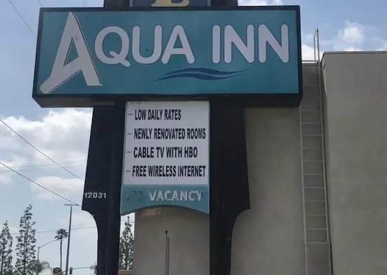 Photo 1 - Aqua Inn Motel