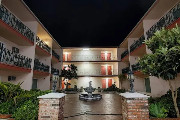 Photo 1 - Royal Century Hotel