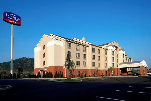 Photo 1 - Fairfield Inn & Suites by Marriott Pittsburgh Neville Island