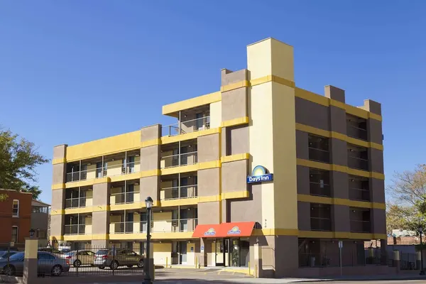 Photo 1 - Days Inn by Wyndham Denver Downtown