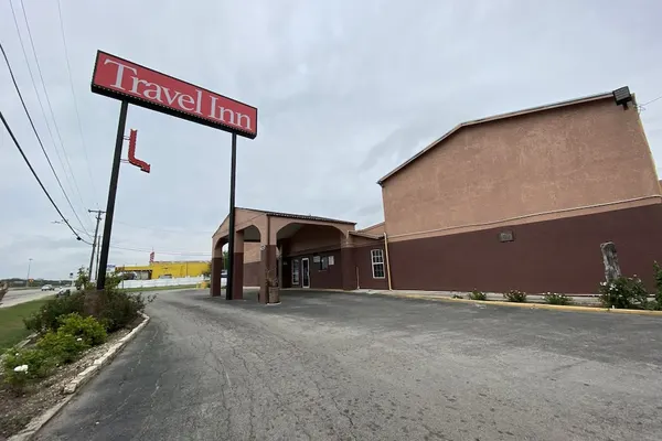 Photo 1 - Travel Inn Lackland Seaworld
