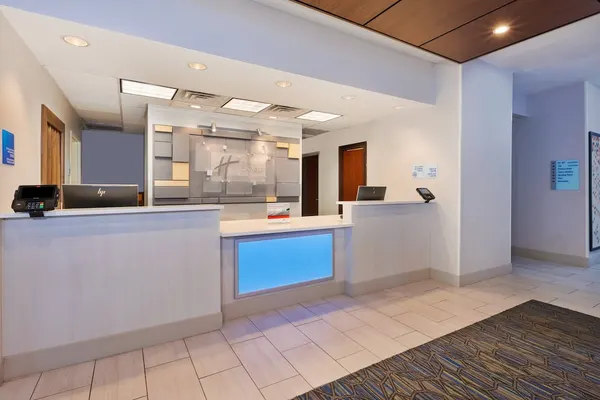 Photo 1 - Holiday Inn Express Hotel & Suites Cleveland - Richfield by IHG