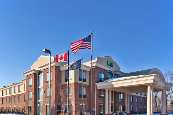 Photo 1 - Holiday Inn Express Hotel & Suites Detroit-Novi, an IHG Hotel