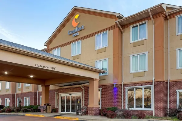 Photo 1 - Comfort Inn Marion