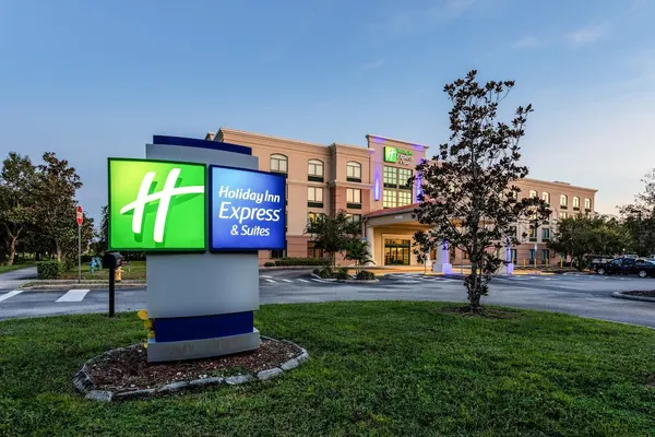 Photo 1 - Holiday Inn Express & Suites Bradenton East-Lakewood Ranch, an IHG Hotel