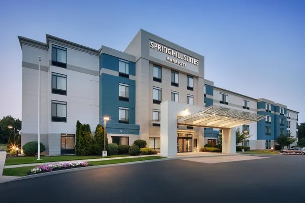 Photo 1 - Springhill Suites Marriott Airport