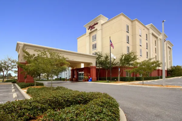 Photo 1 - Hampton Inn Leesburg/Tavares