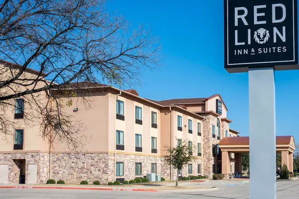 Photo 1 - Red Lion Inn & Suites Mineral Wells