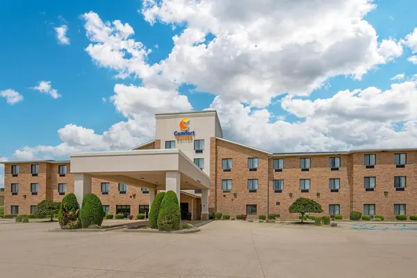 Photo 1 - Comfort Suites South Bend near Casino