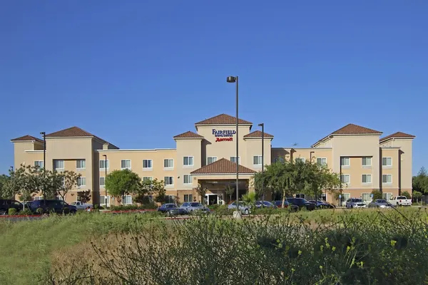 Photo 1 - Fairfield Inn & Suites by Marriott Fresno Clovis