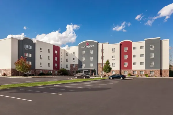 Photo 1 - Candlewood Suites Springfield North by IHG