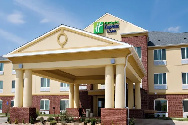 Photo 1 - Holiday Inn Express & Suites Childress, an IHG Hotel