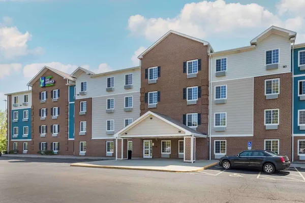 Photo 1 - Extended Stay America Select Suites - Akron - South