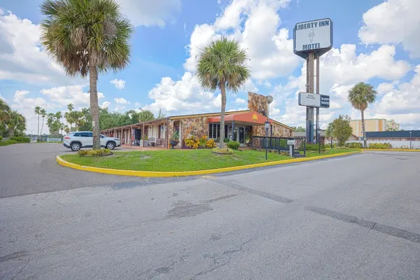 Photo 1 - Liberty Inn and Suites – Kissimmee/Near Disney