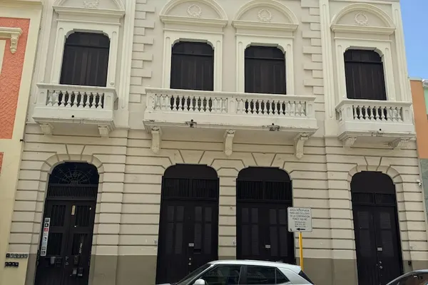 Photo 1 - Gladiolas 2102