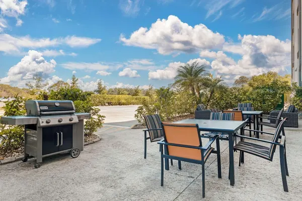 Photo 1 - Magnolia Pointe, BW Signature Collection