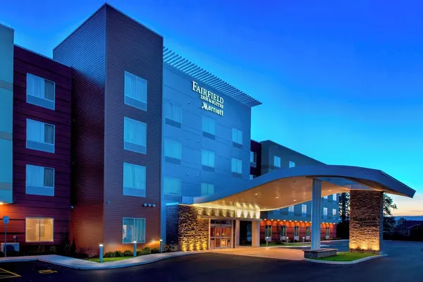 Photo 1 - Fairfield Inn & Suites by Marriott Buffalo Amherst/University