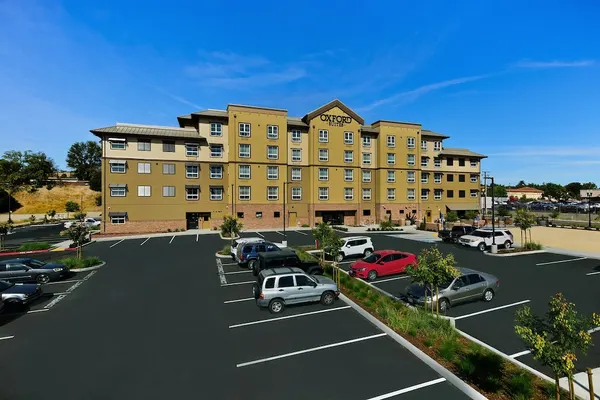 Photo 1 - Oxford Suites Paso Robles