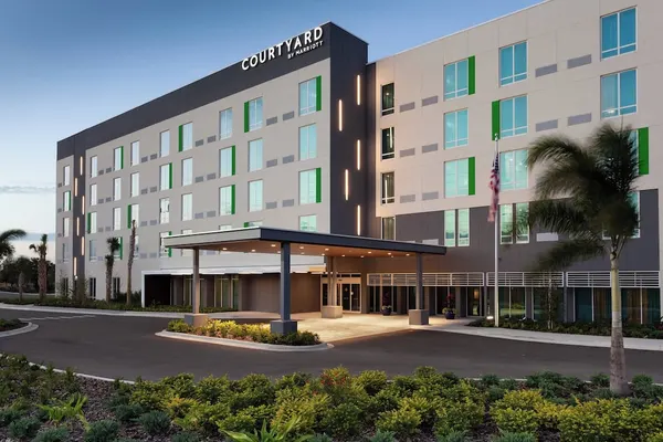 Photo 1 - Courtyard by Marriott Winter Haven