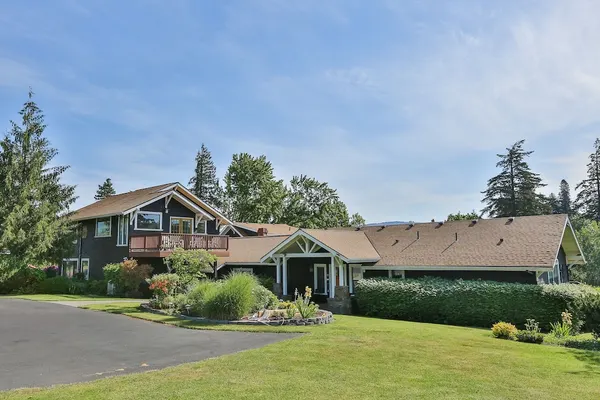 Photo 1 - Brookside Bed & Breakfast