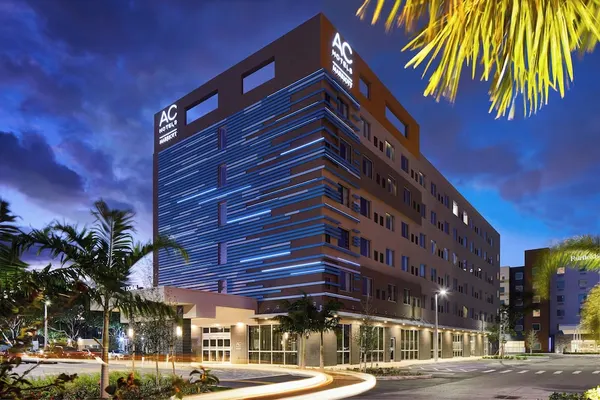 Photo 1 - AC Hotel by Marriott Miami Airport West/Doral