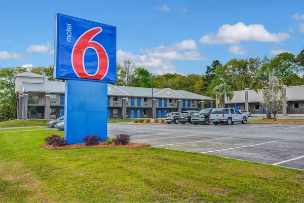 Photo 1 - Motel 6 Moultrie, GA