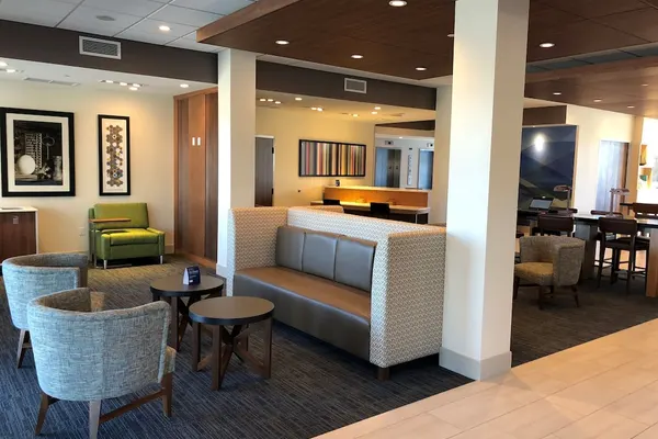 Photo 1 - Holiday Inn Express & Suites Springfield North, an IHG Hotel