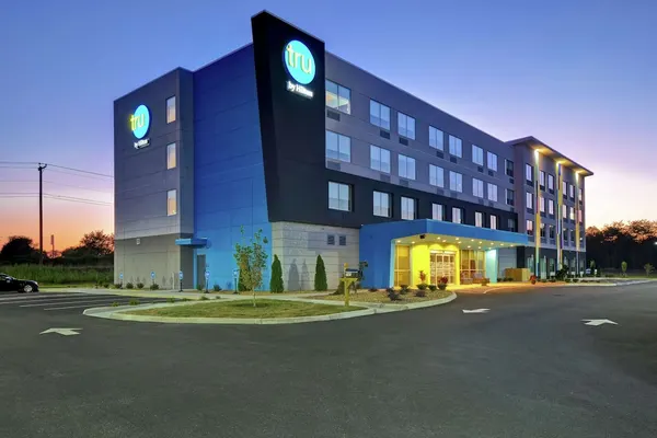 Photo 1 - Tru by Hilton Wytheville