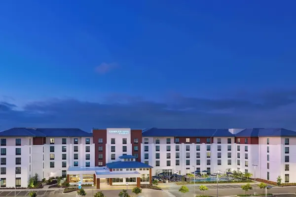Photo 1 - TownePlace Suites by Marriott San Diego Airport/Liberty Station