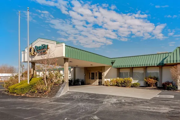 Photo 1 - Quality Inn & Suites New Hartford - Utica