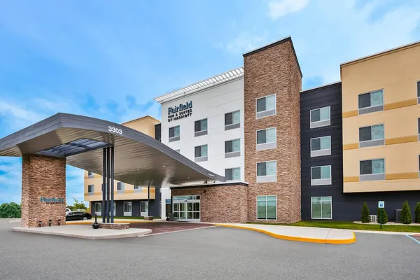 Photo 1 - Fairfield Inn & Suites by Marriott Kalamazoo