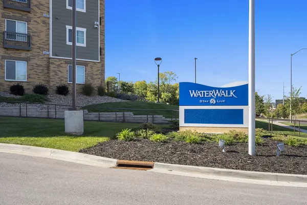 Photo 1 - WaterWalk Extended Stay by Wyndham Kansas City - Overland Pk