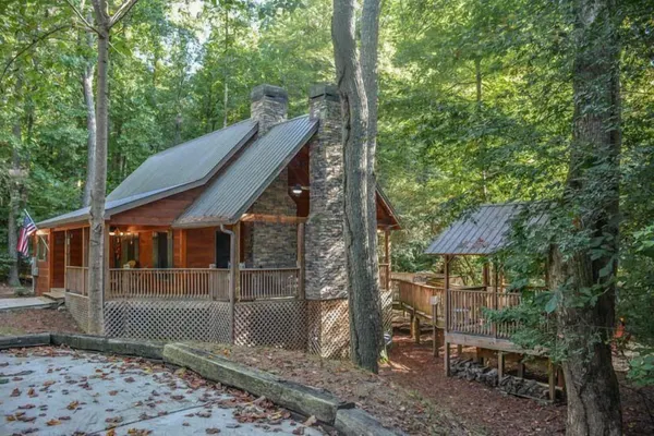 Photo 1 - Harleys River Retreat