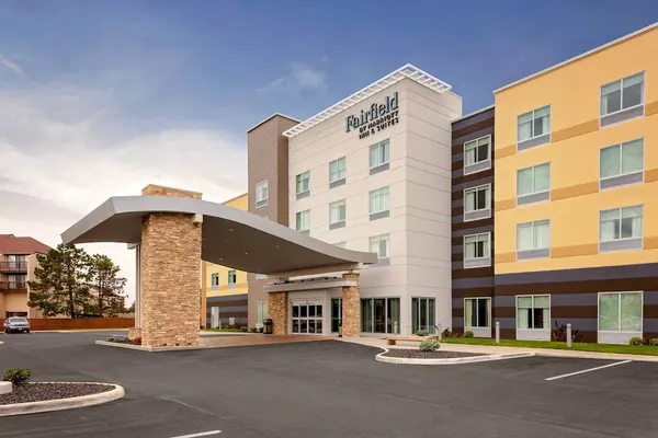 Photo 1 - Fairfield by Marriott Port Clinton Waterfront