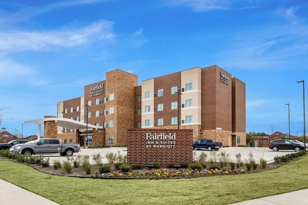 Photo 1 - Fairfield Inn & Suites by Marriott Dallas DFW Airport North/Coppell Grapevine