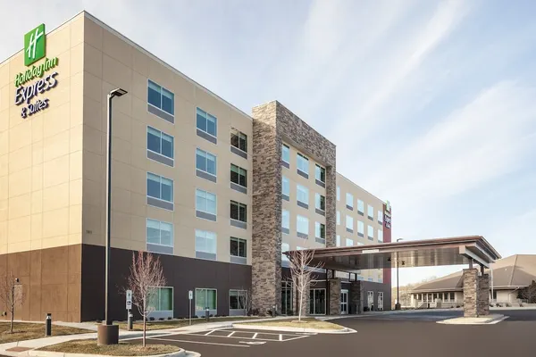 Photo 1 - Holiday Inn Express & Suites Hudson I-94, an IHG Hotel