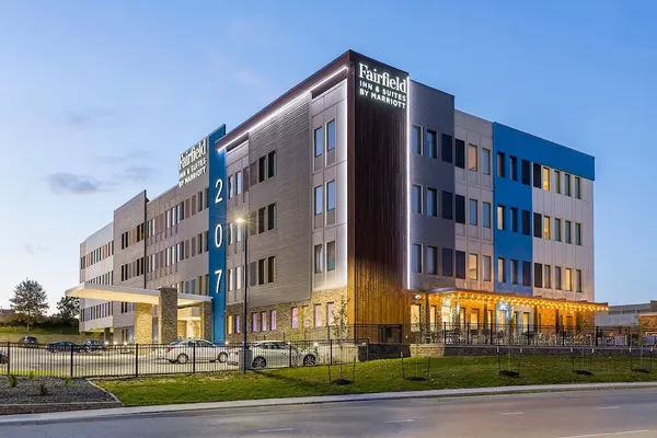 Photo 1 - Fairfield Inn & Suites by Marriott Des Moines Downtown