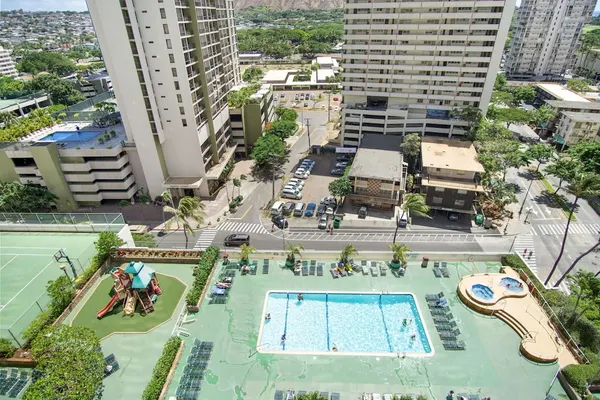 Photo 1 - Waikiki Banyan - Pool View Tower 1 Suite 911