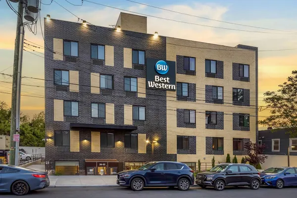 Photo 1 - Best Western Brooklyn-Coney Island Inn