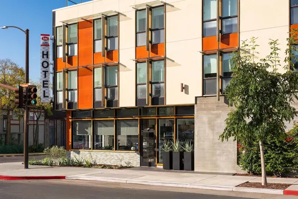 Photo 1 - Aiden by Best Western Berkeley